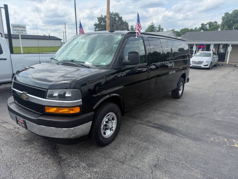 chevrolet express passenger 2018 1GAZGPFG8J1284014 image chevrolet express passenger 2018 1GAZGPFG8J1284014 image